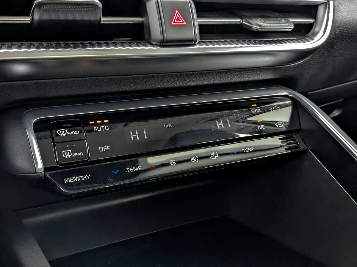 Kia K5, 2021 Фото №24