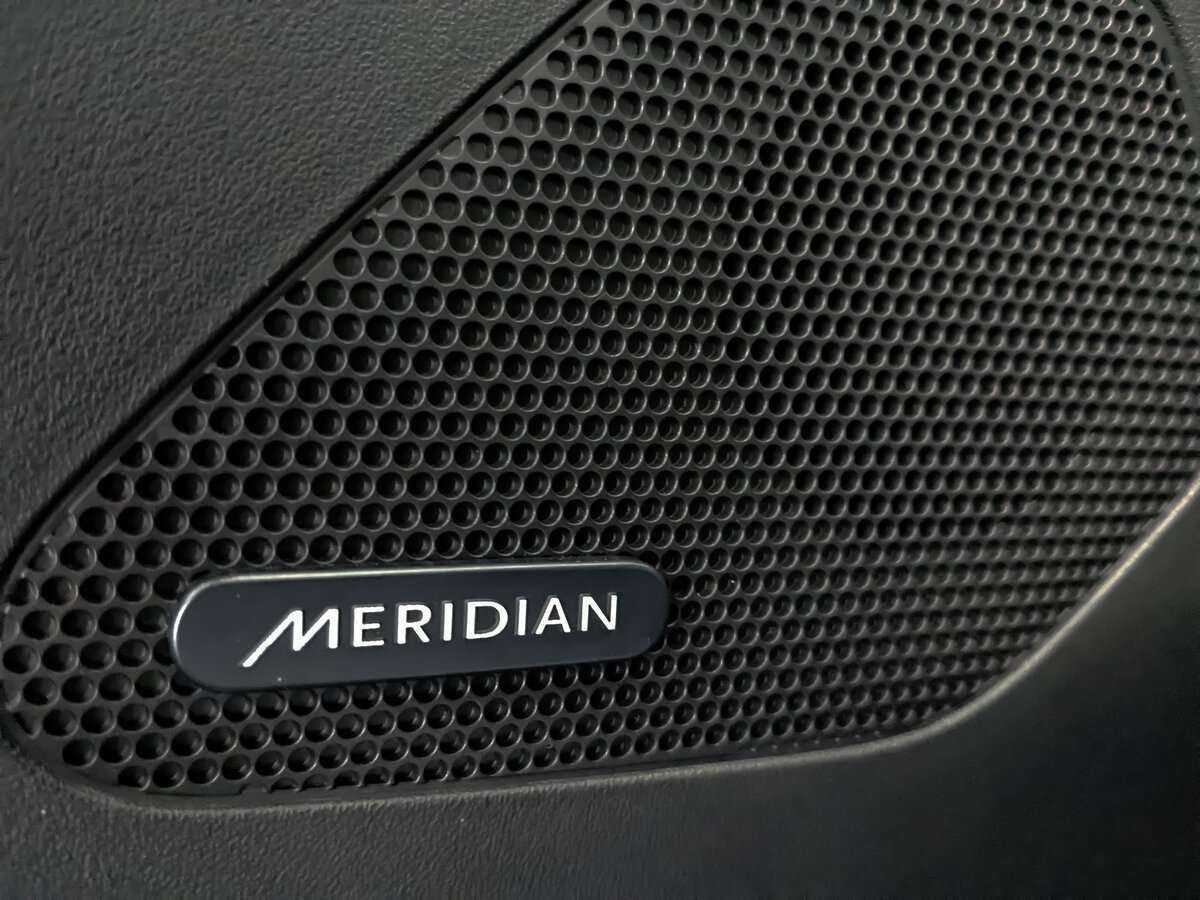 Jaguar F-Pace, 2017 Фото №22