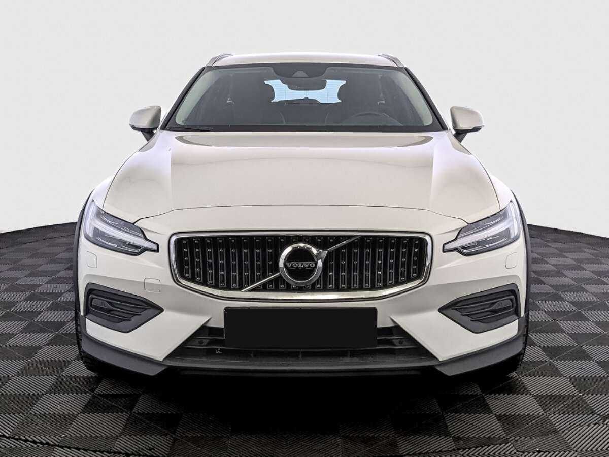 Volvo V60 Cross Country, 2021 - 24 957 км. | Фото №2