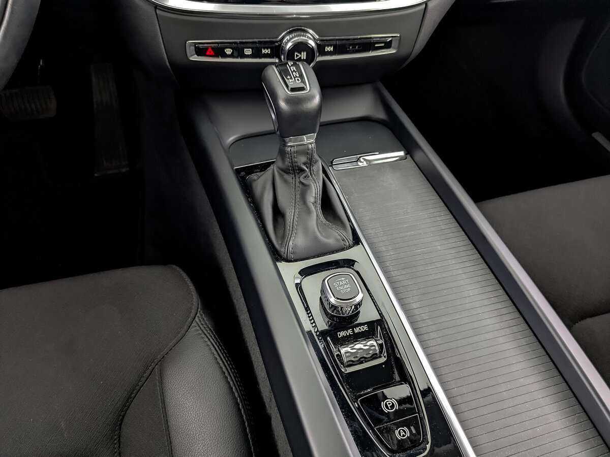 Volvo V60 Cross Country, 2021 Фото №21