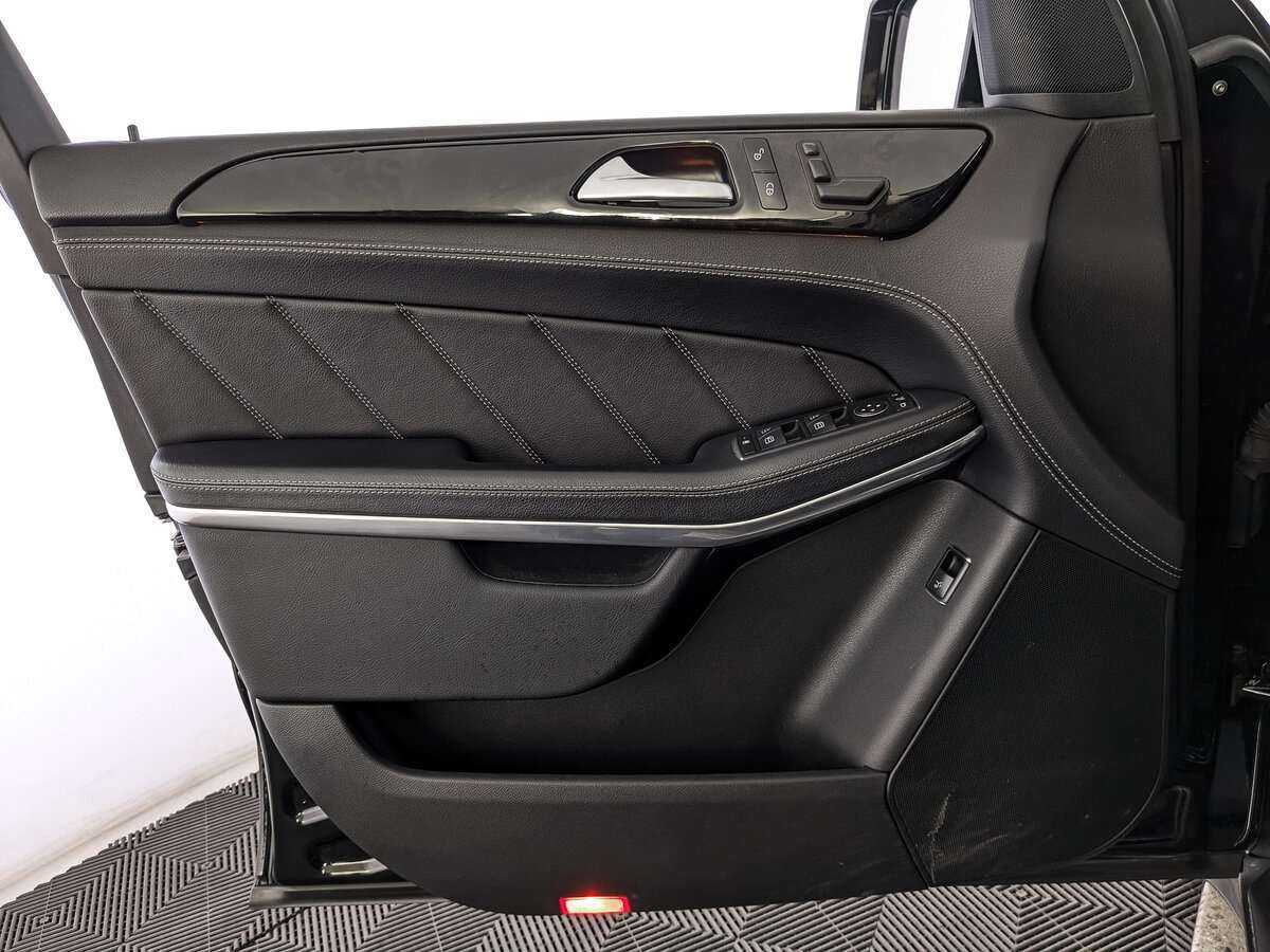 Mercedes-Benz GL-Класс 400, 2014 Фото №15