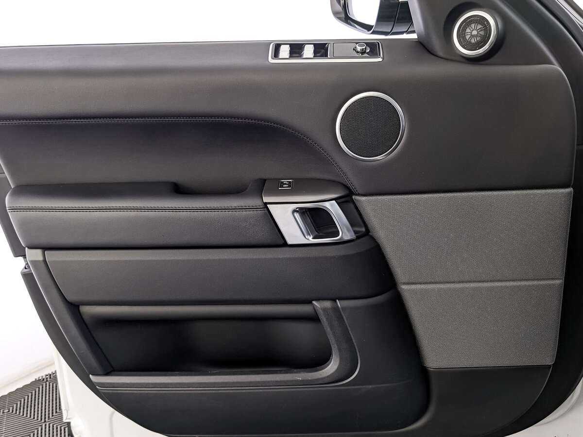 Land Rover Range Rover Sport, 2018 Фото №13