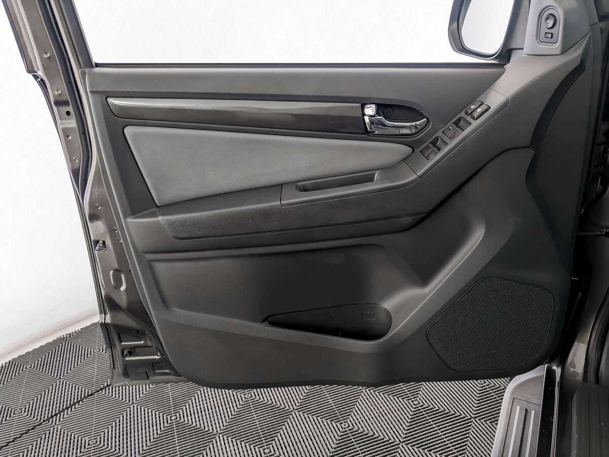 Chevrolet TrailBlazer, 2014 Фото №13