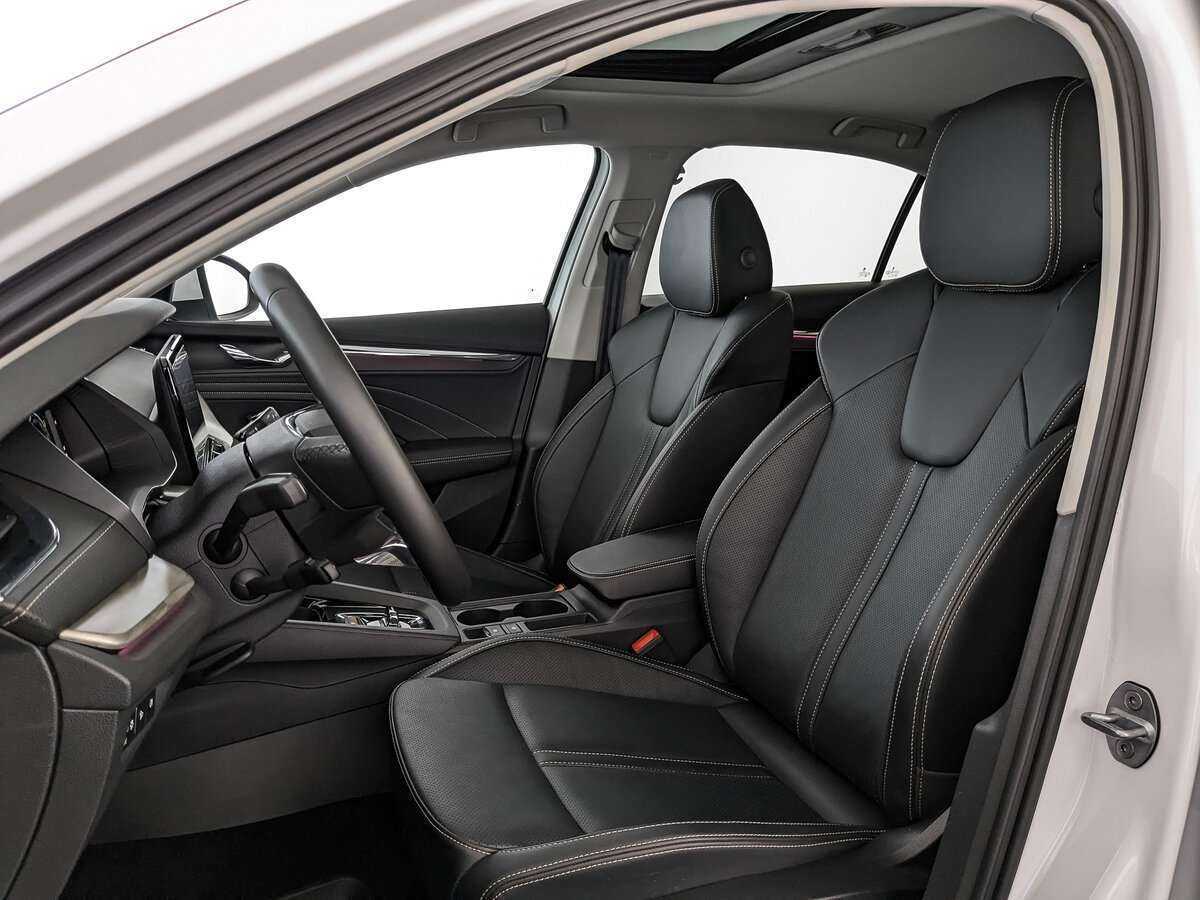 Skoda Octavia, 2023 Фото №15