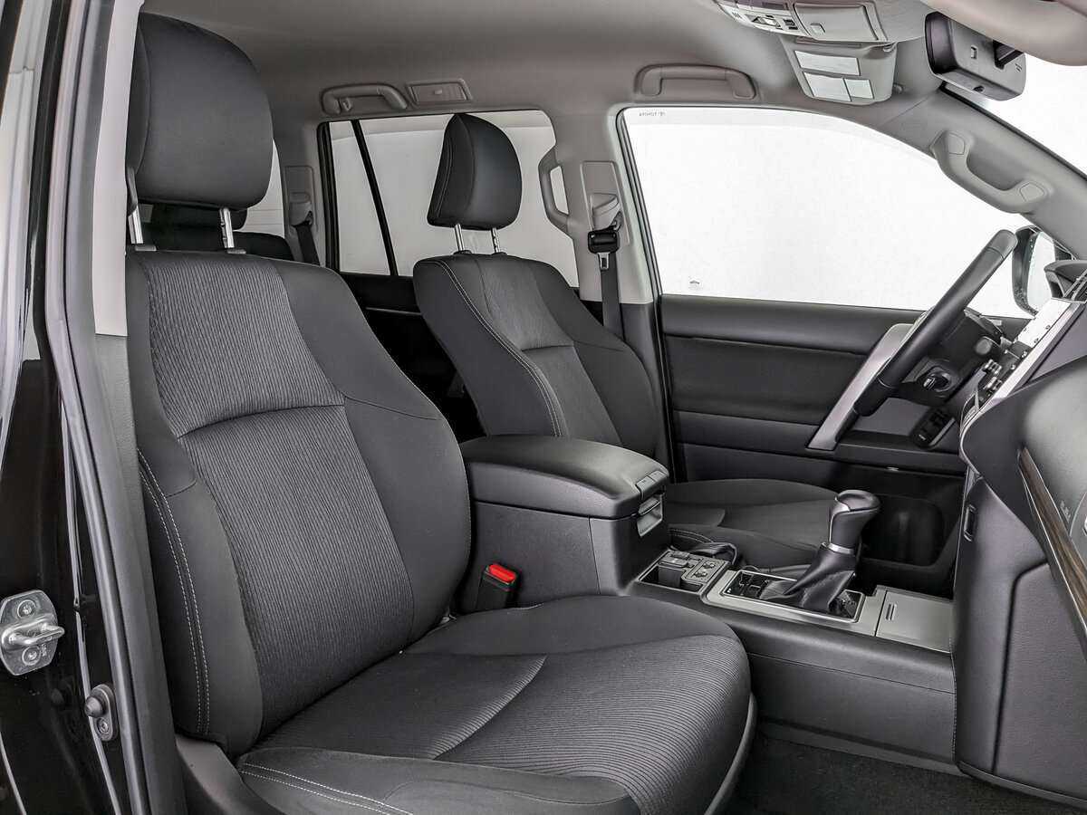 Toyota Land Cruiser Prado, 2021 Фото №17