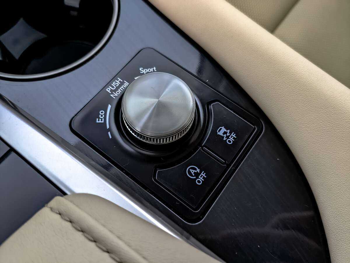 Lexus RX 300, 2021 Фото №23