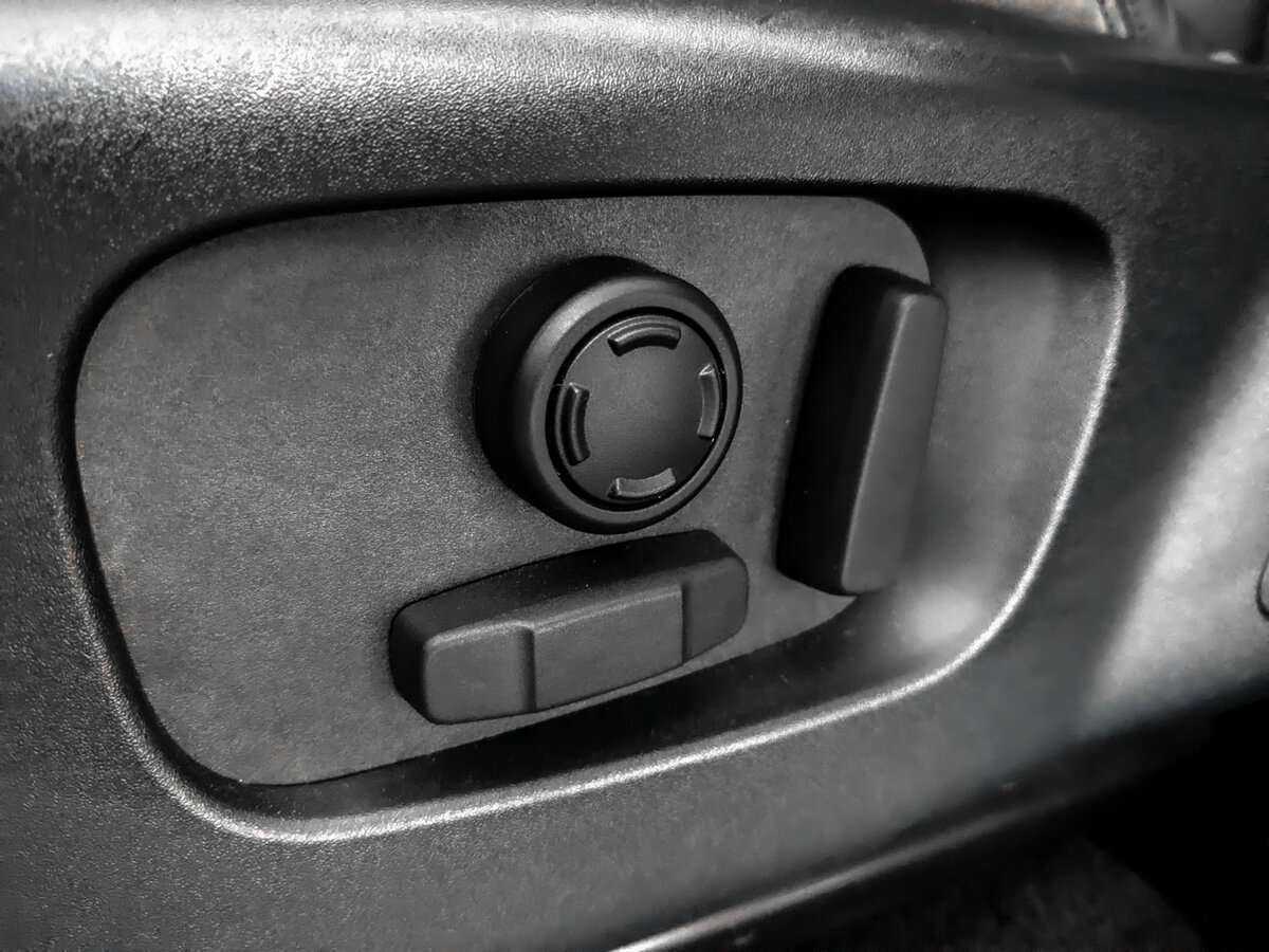 Land Rover Range Rover Sport, 2020 Фото №16