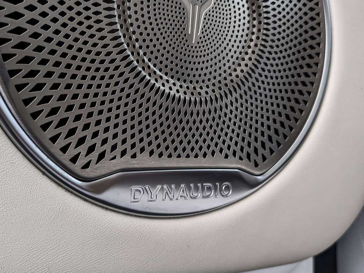 Voyah Free EVR, 2023 Фото №23