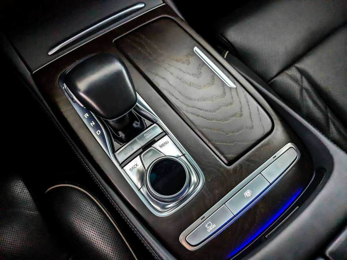 Kia K900, 2022 Фото №22