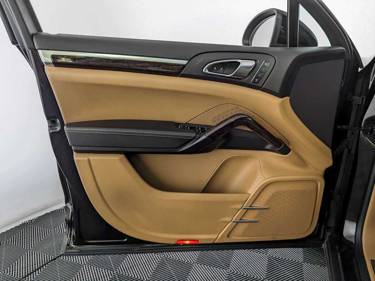 Porsche Cayenne, 2014 Фото №17