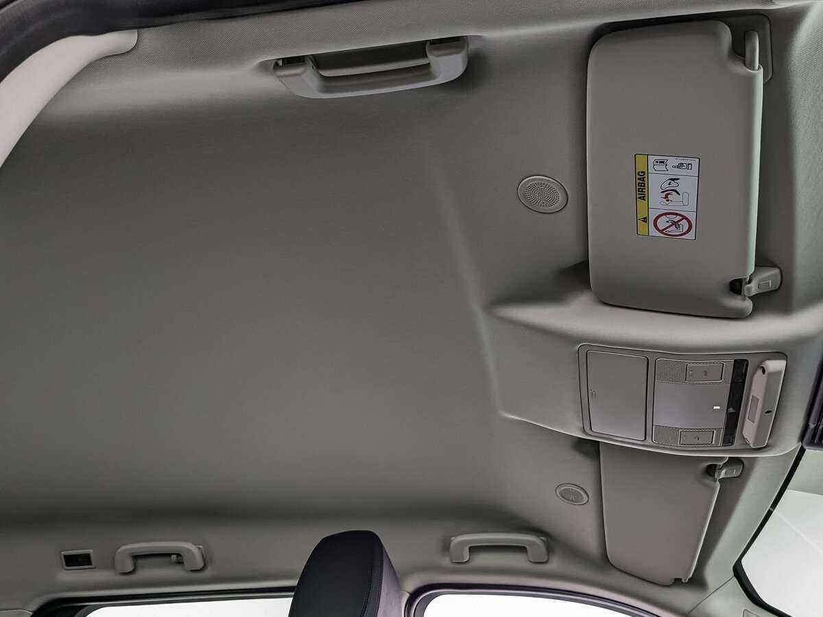 Land Rover Discovery Sport, 2022 Фото №18