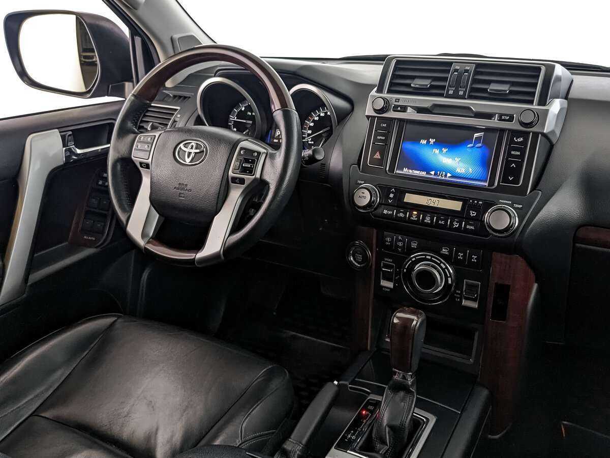 Toyota Land Cruiser Prado, 2016 Фото №25