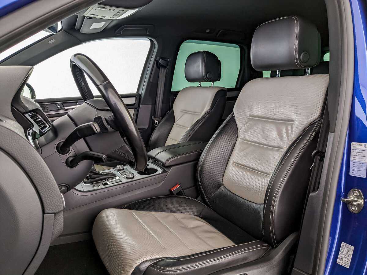 Volkswagen Touareg, 2017 Фото №17