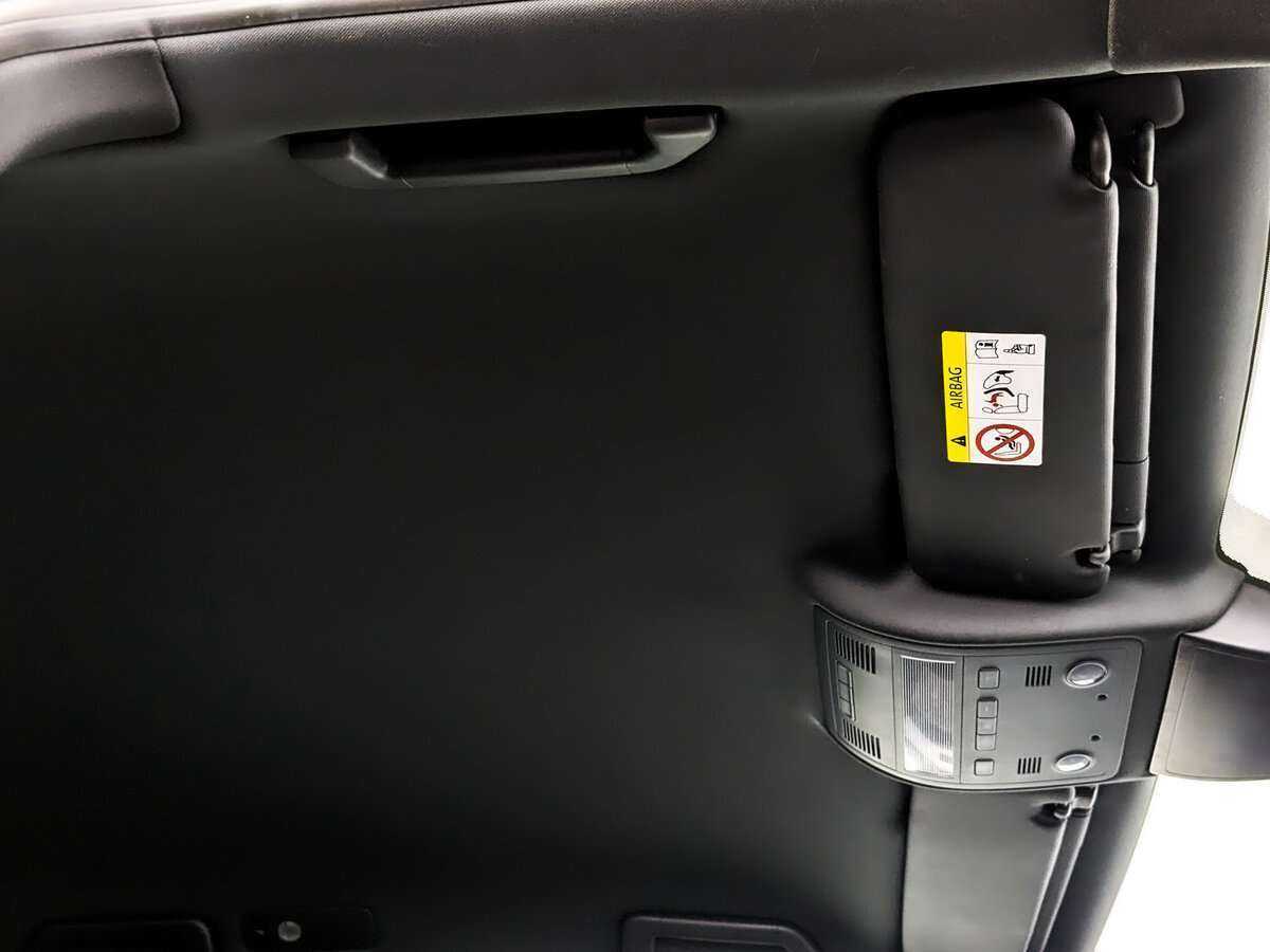 Volkswagen Touareg, 2017 Фото №19