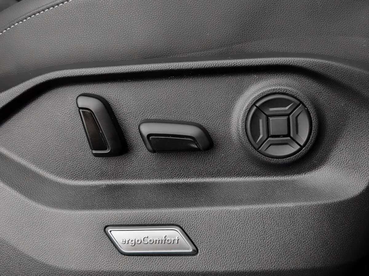 Volkswagen Touareg, 2021 Фото №25