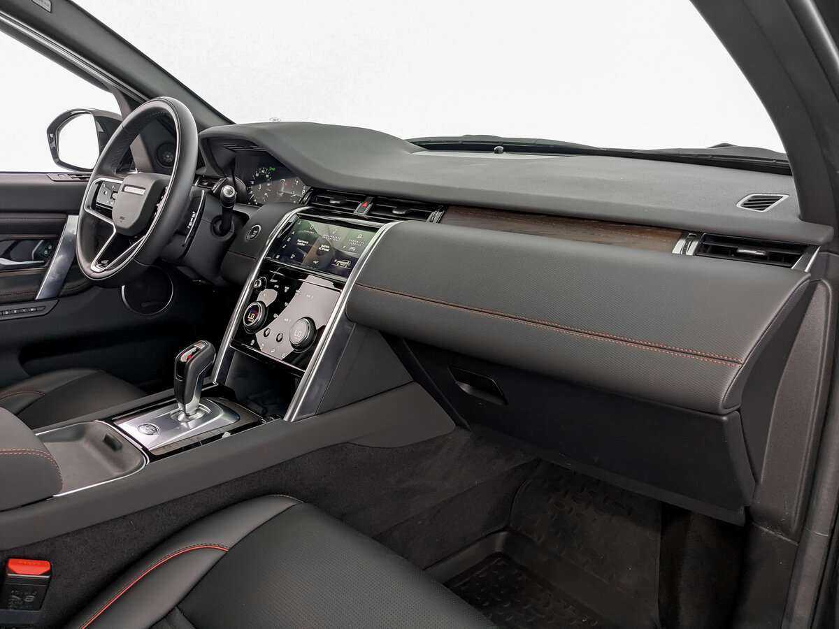 Land Rover Discovery Sport, 2022 - 11 495 км. | Фото №8