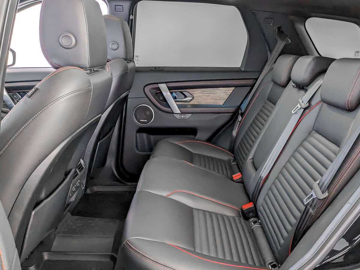 Land Rover Discovery Sport, 2022 Фото №9
