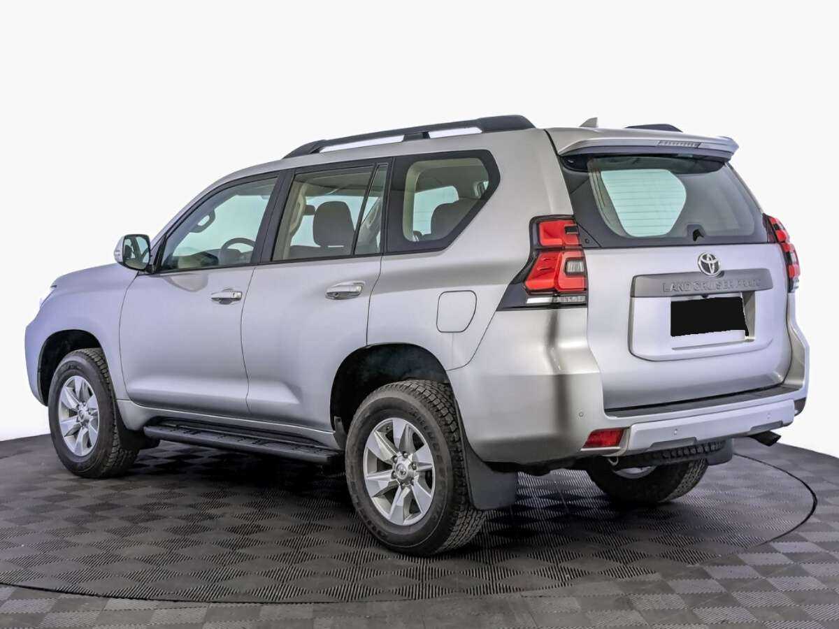 Toyota Land Cruiser Prado, 2022 Фото №6