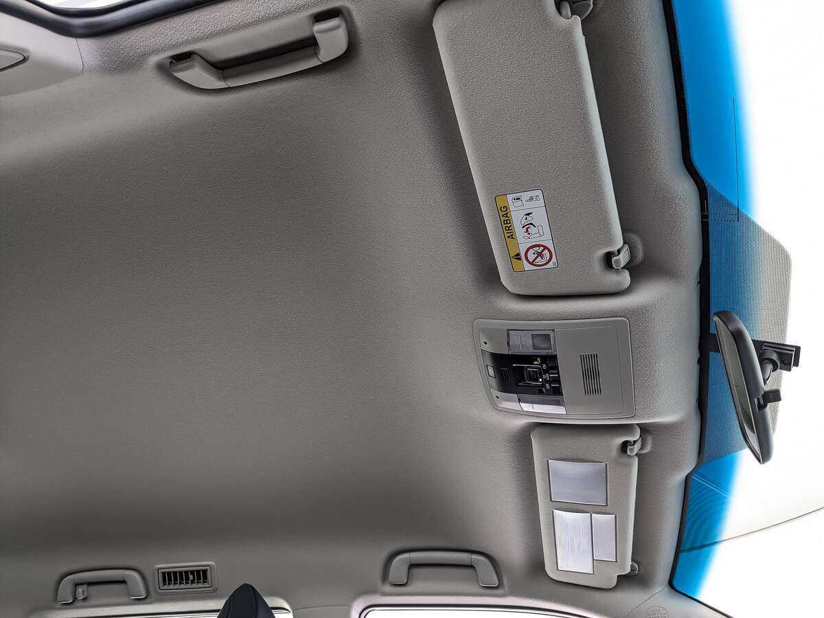 Toyota Land Cruiser Prado, 2022 Фото №18