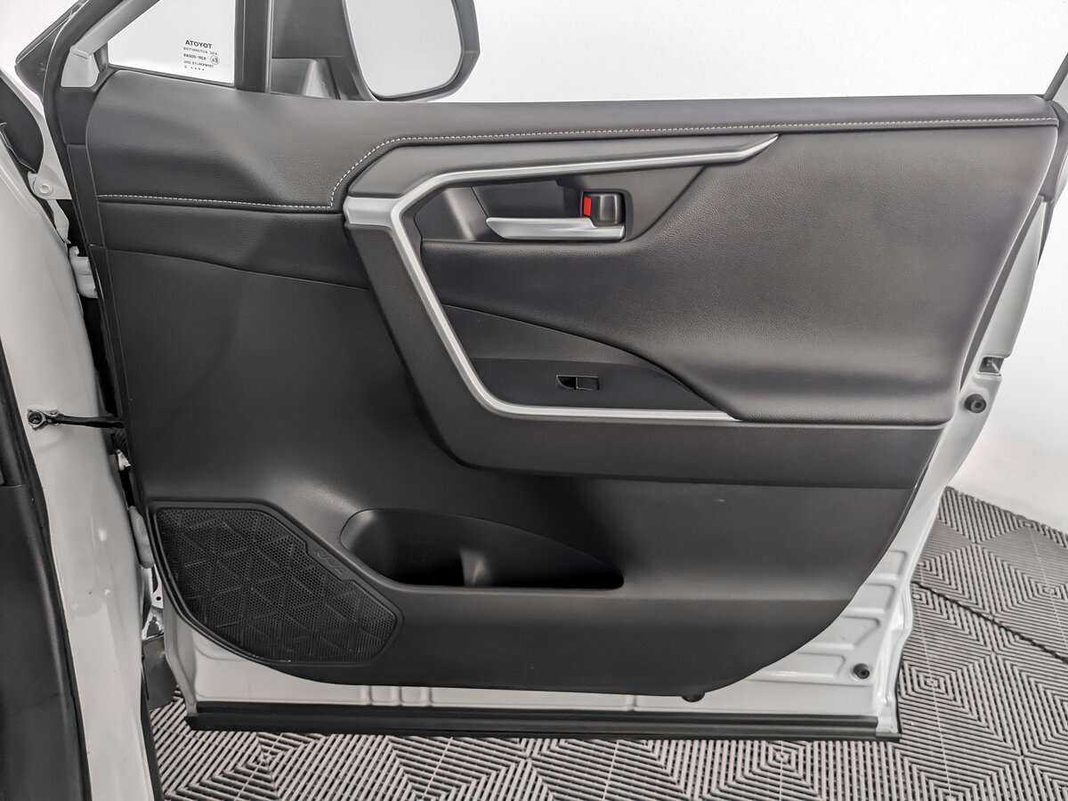 Toyota RAV4, 2020 Фото №20