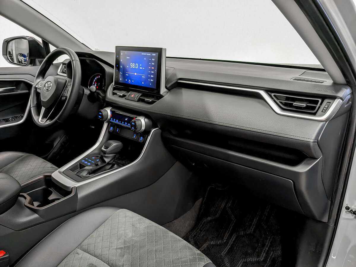 Toyota RAV4, 2022 - 13 510 км. | Фото №8