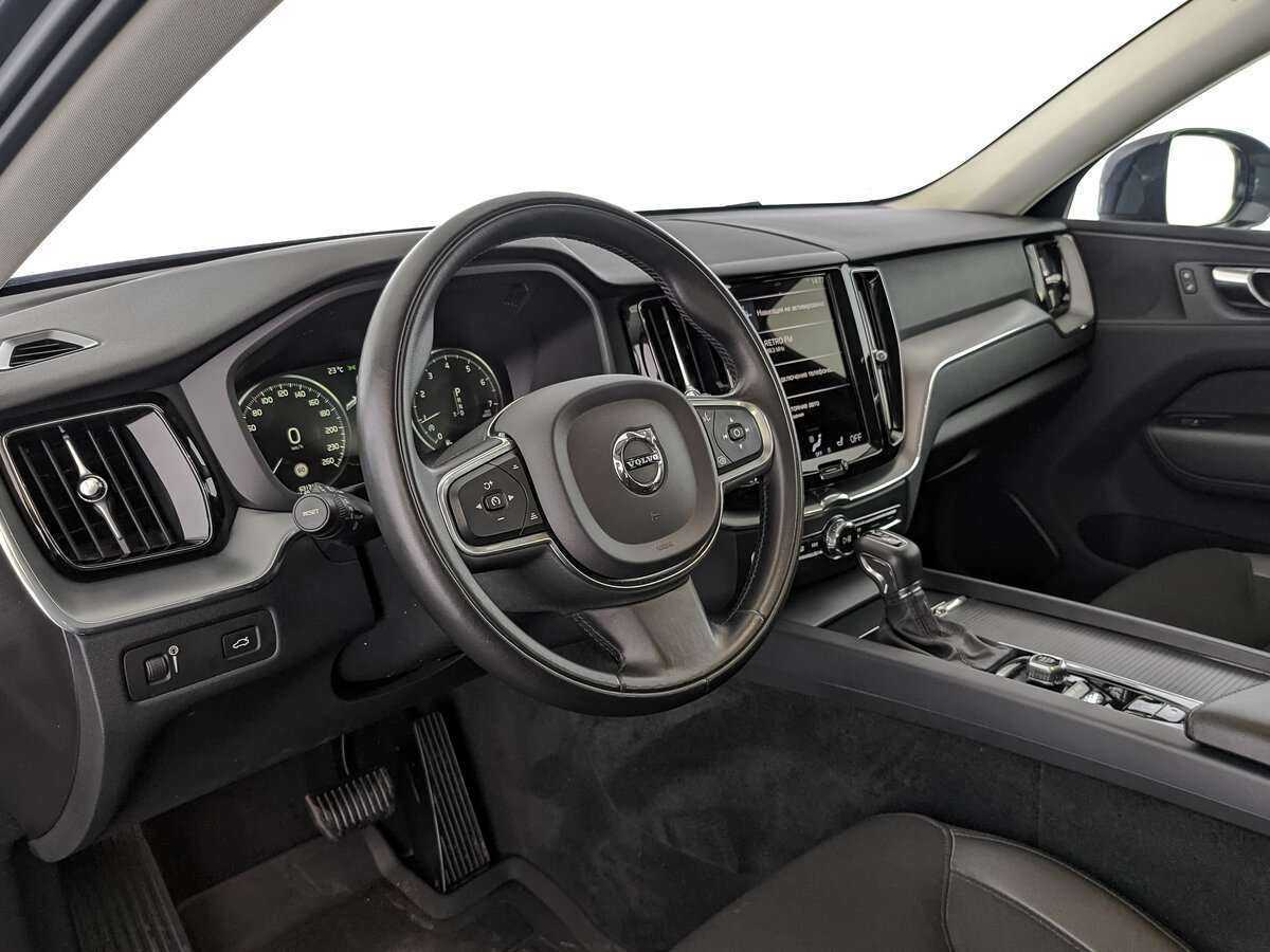 Volvo XC60, 2021 Фото №11