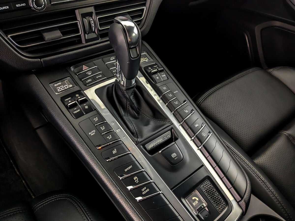 Porsche Macan, 2021 Фото №24