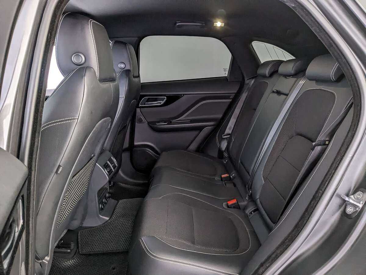 Jaguar F-Pace, 2019 Фото №14