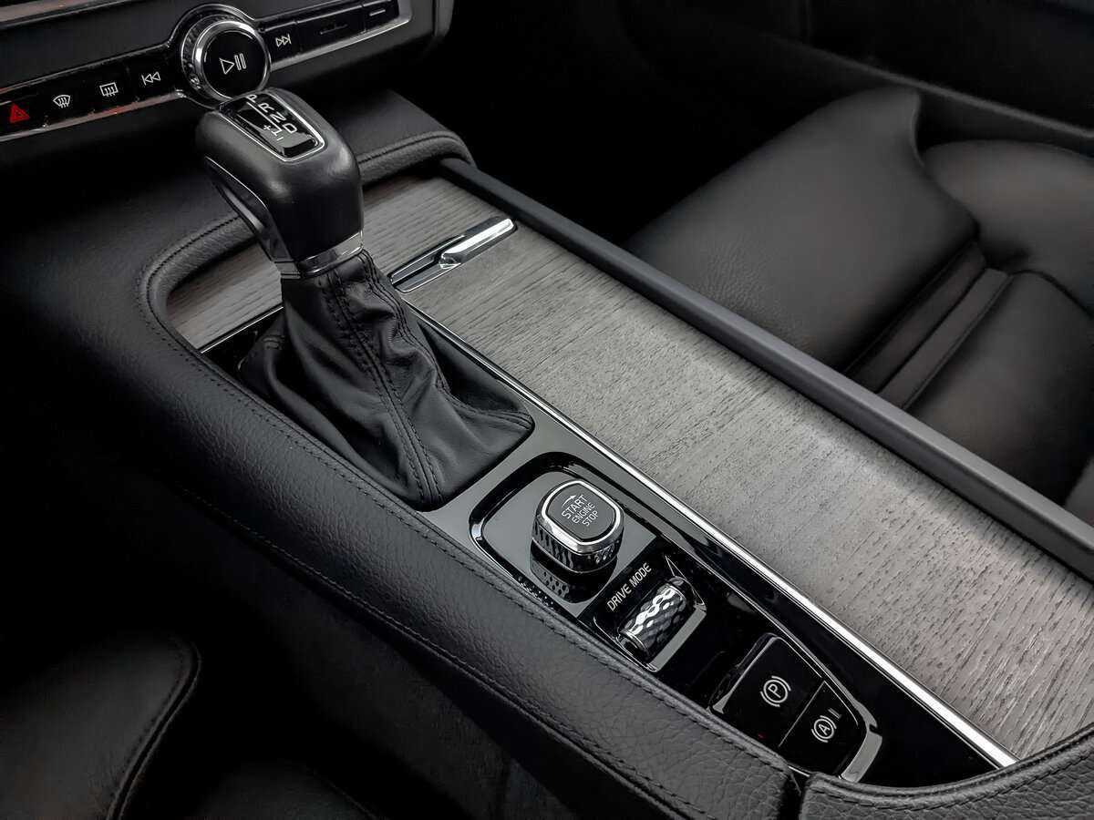 Volvo S90, 2021 Фото №23