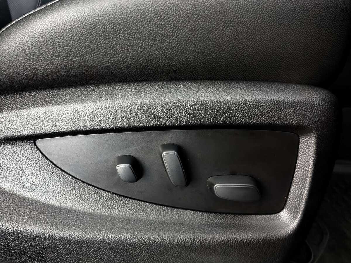 Chevrolet Tahoe, 2020 Фото №21