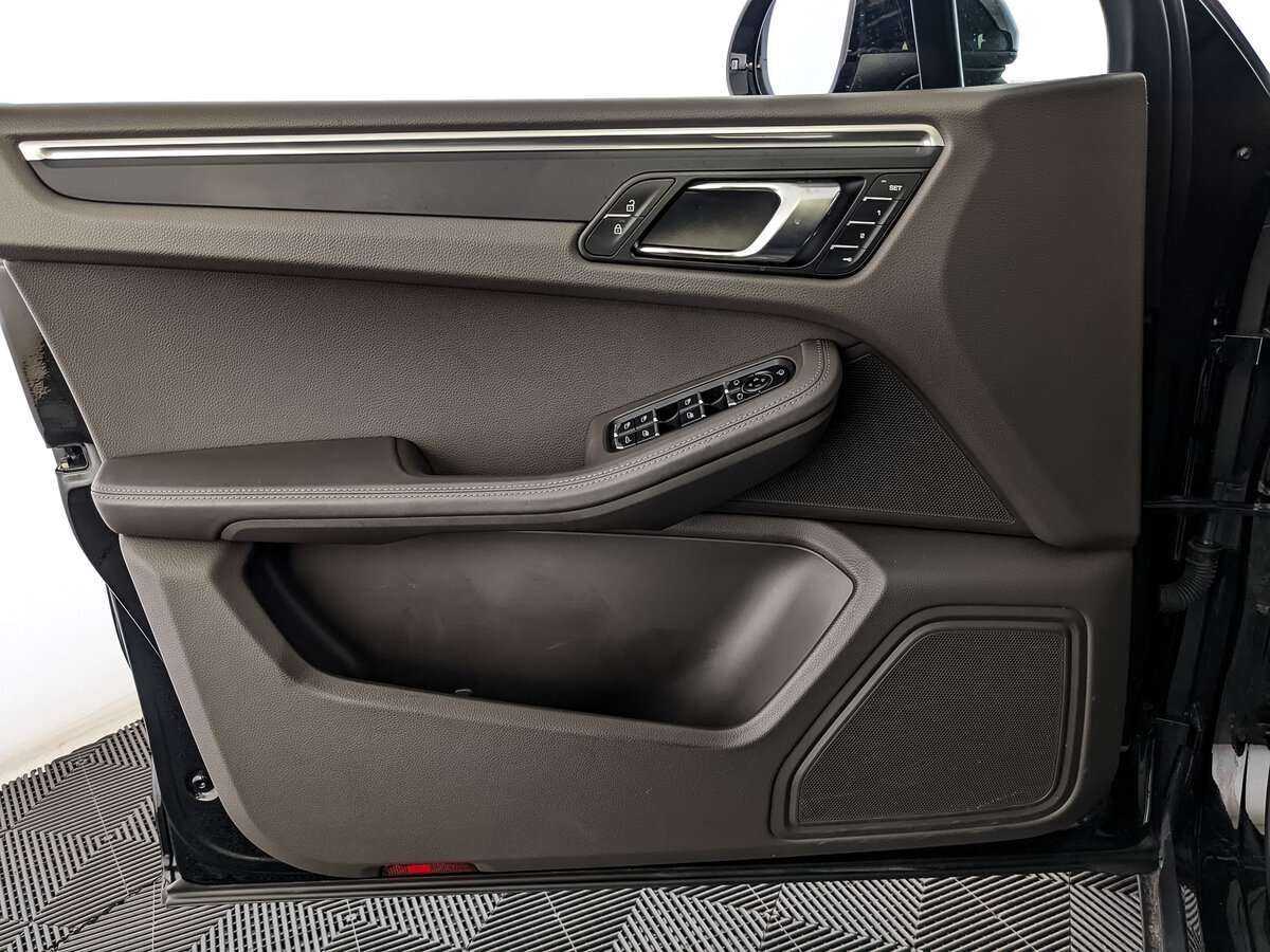Porsche Macan, 2021 Фото №15