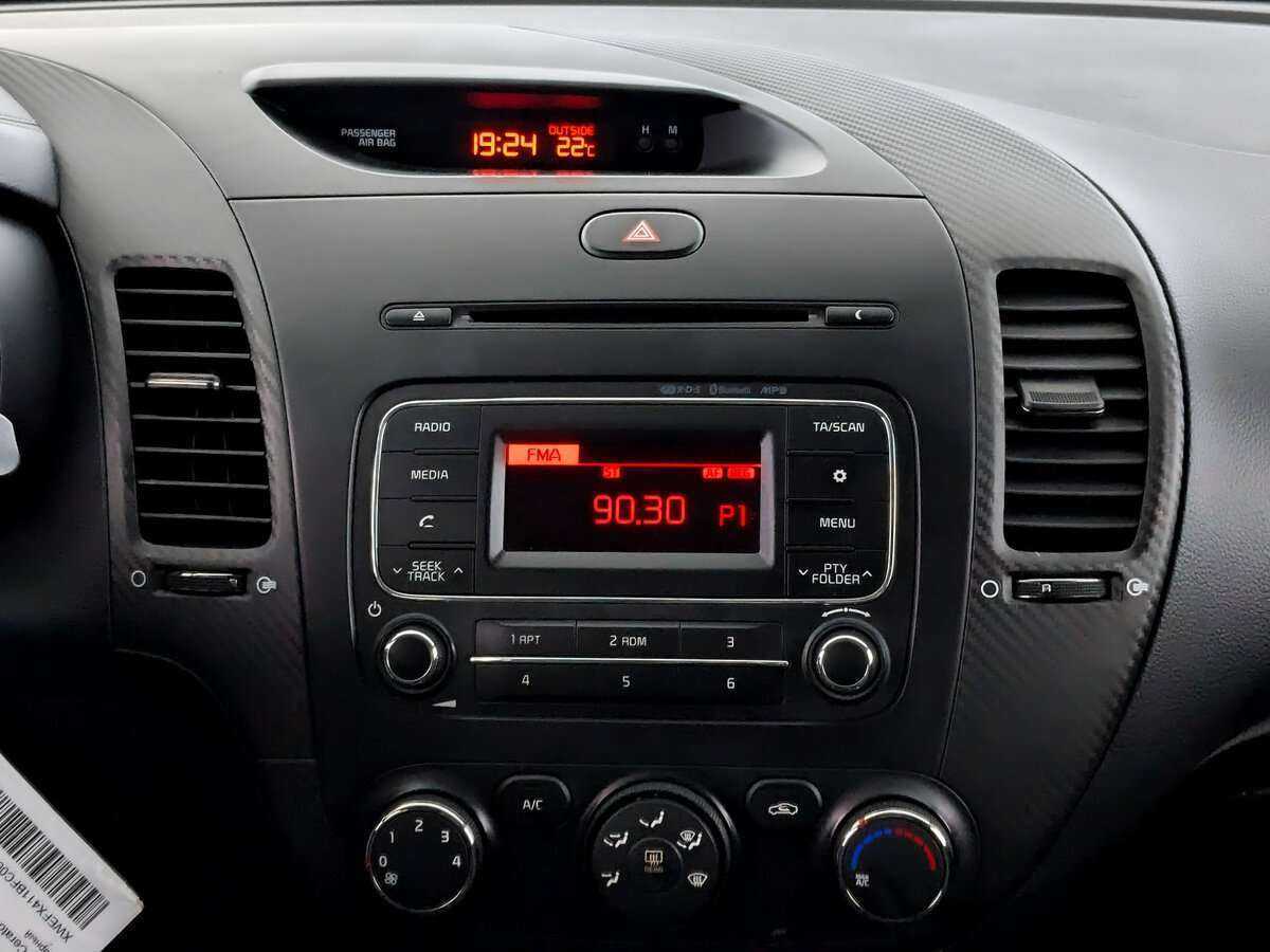 Kia Cerato, 2015 Фото №13