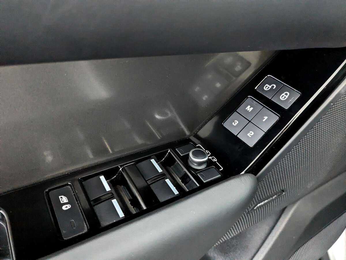 Land Rover Range Rover Velar, 2019 Фото №22