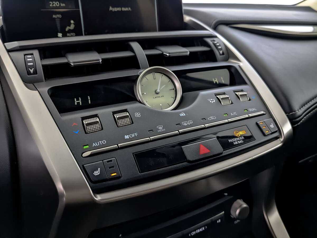 Lexus NX 300, 2021 Фото №17