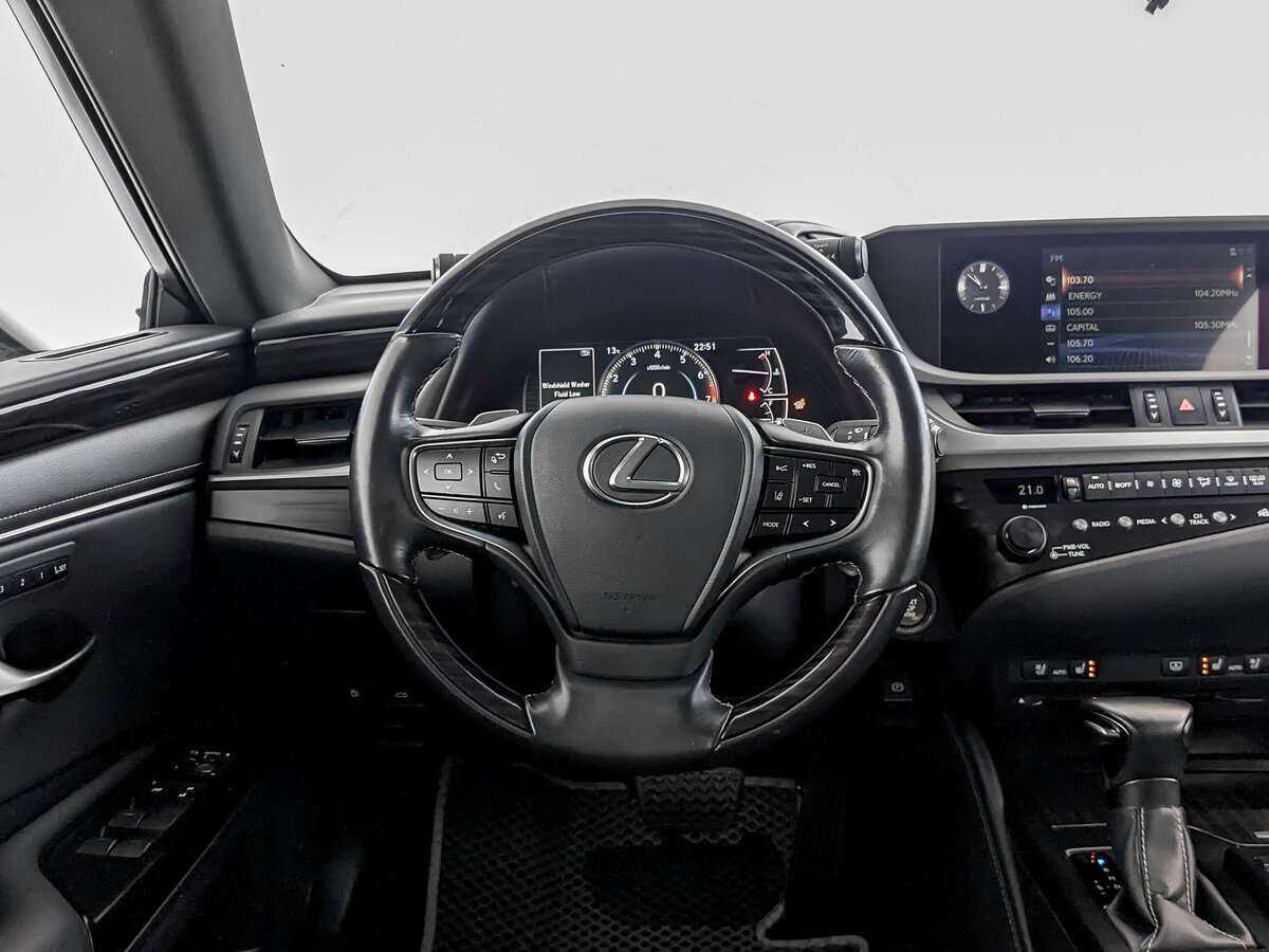 Lexus ES 200, 2020 Фото №18
