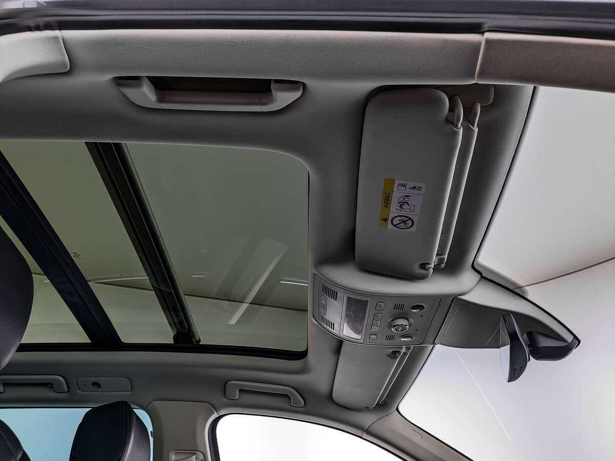 Volkswagen Touareg, 2017 Фото №18