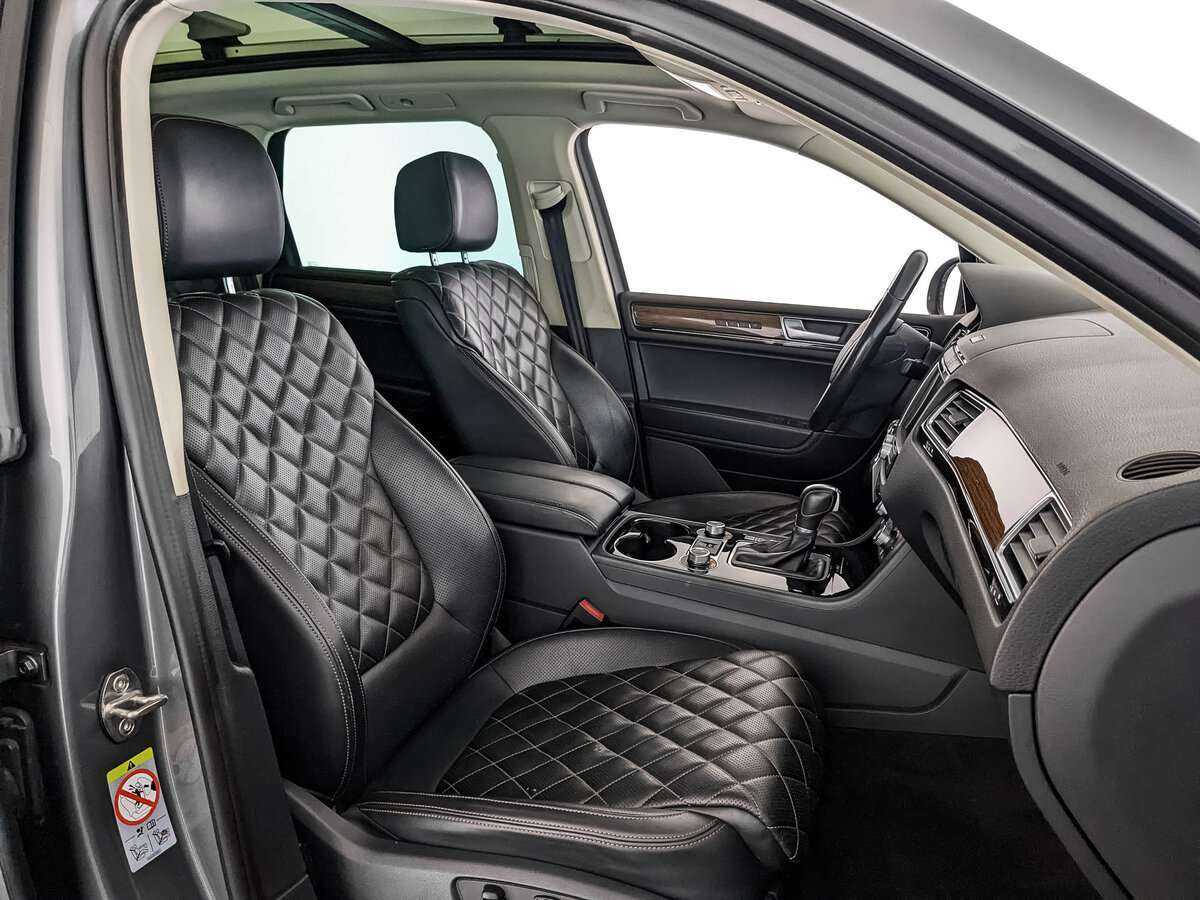 Volkswagen Touareg, 2017 Фото №19