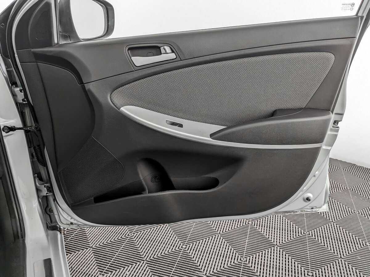 Hyundai Solaris, 2011 Фото №17