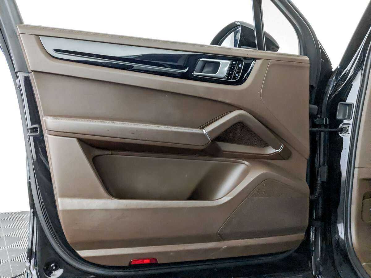 Porsche Cayenne, 2019 Фото №12