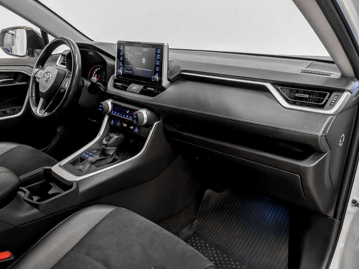 Toyota RAV4, 2021 Фото №9