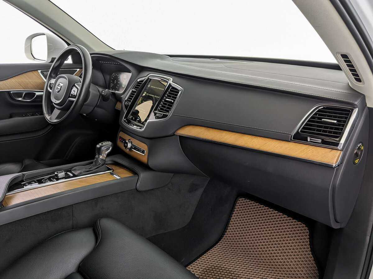 Volvo XC90, 2021 Фото №9