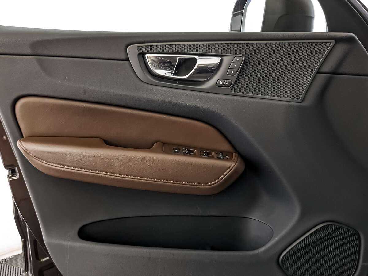 Volvo XC60, 2018 Фото №14