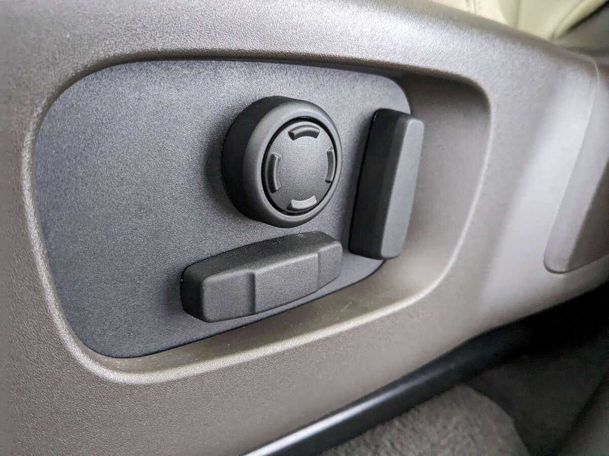 Land Rover Range Rover Sport, 2020 Фото №17