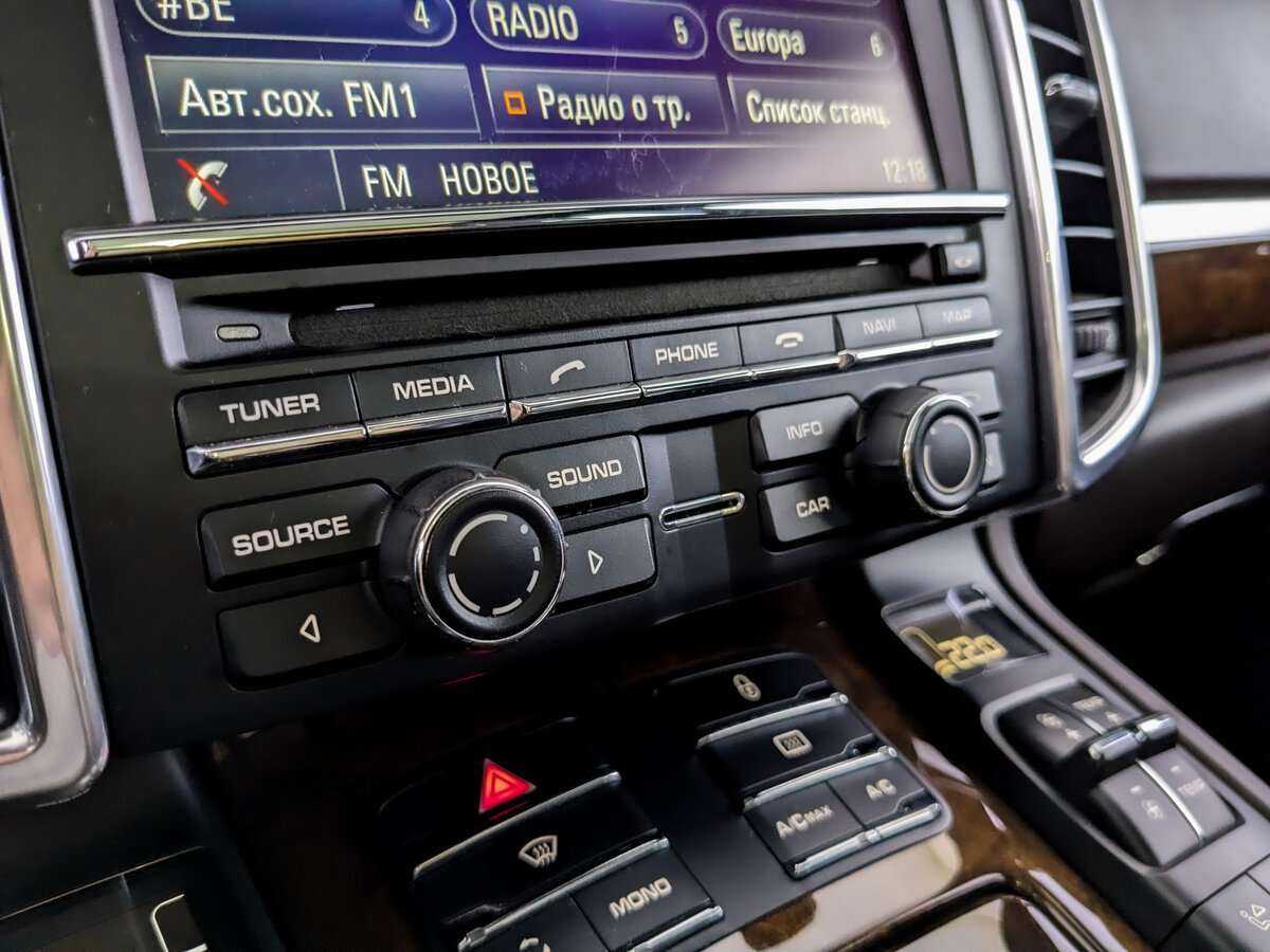 Porsche Cayenne S, 2013 Фото №24