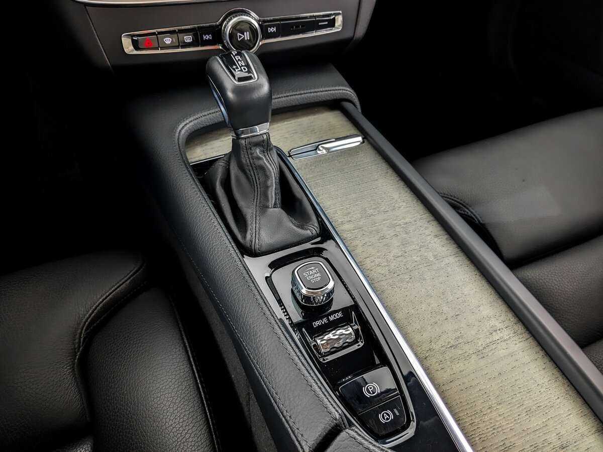Volvo S90, 2021 Фото №25