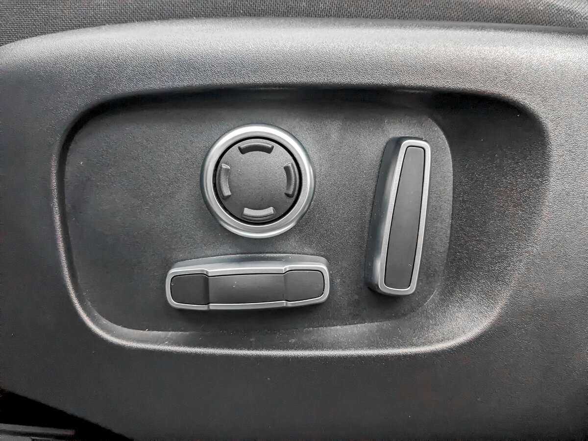 Land Rover Discovery Sport, 2022 Фото №19