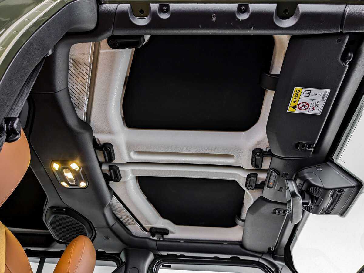 Jeep Wrangler, 2021 Фото №21