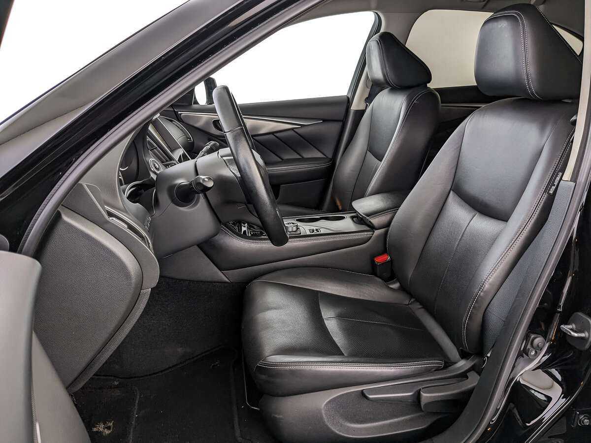 Infiniti Q50, 2017 Фото №15