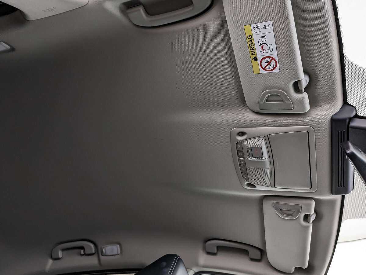 Infiniti Q50, 2017 Фото №18