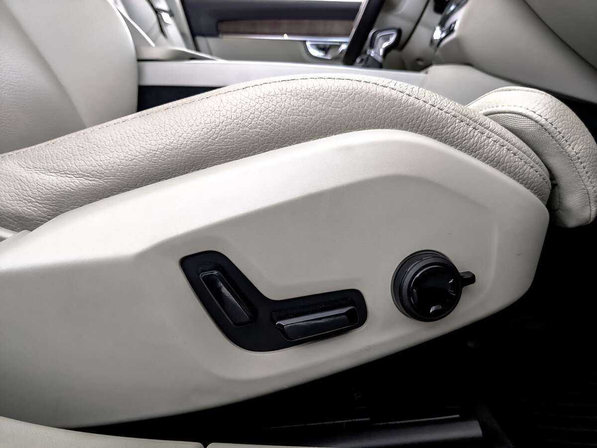 Volvo S90, 2021 Фото №25